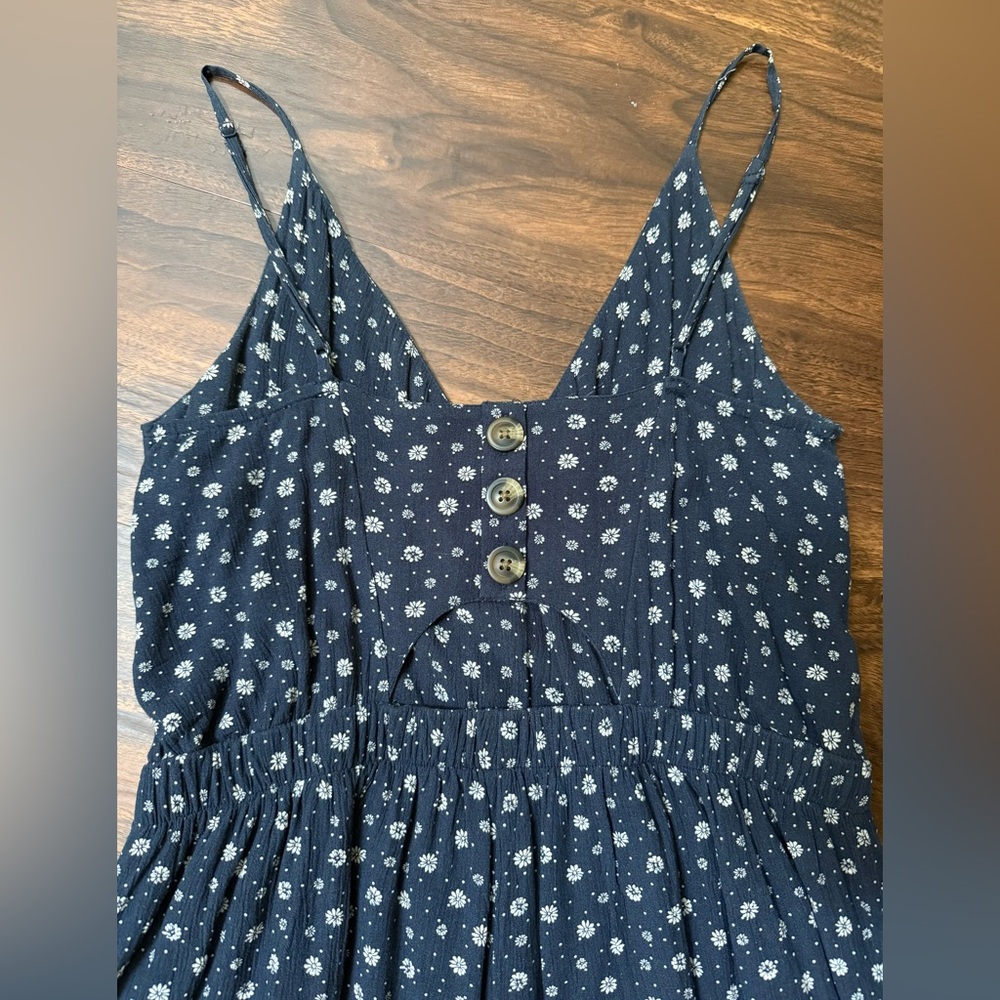 American Eagle Outfitters Dark Blue Floral Romper - Picture 4 of 5